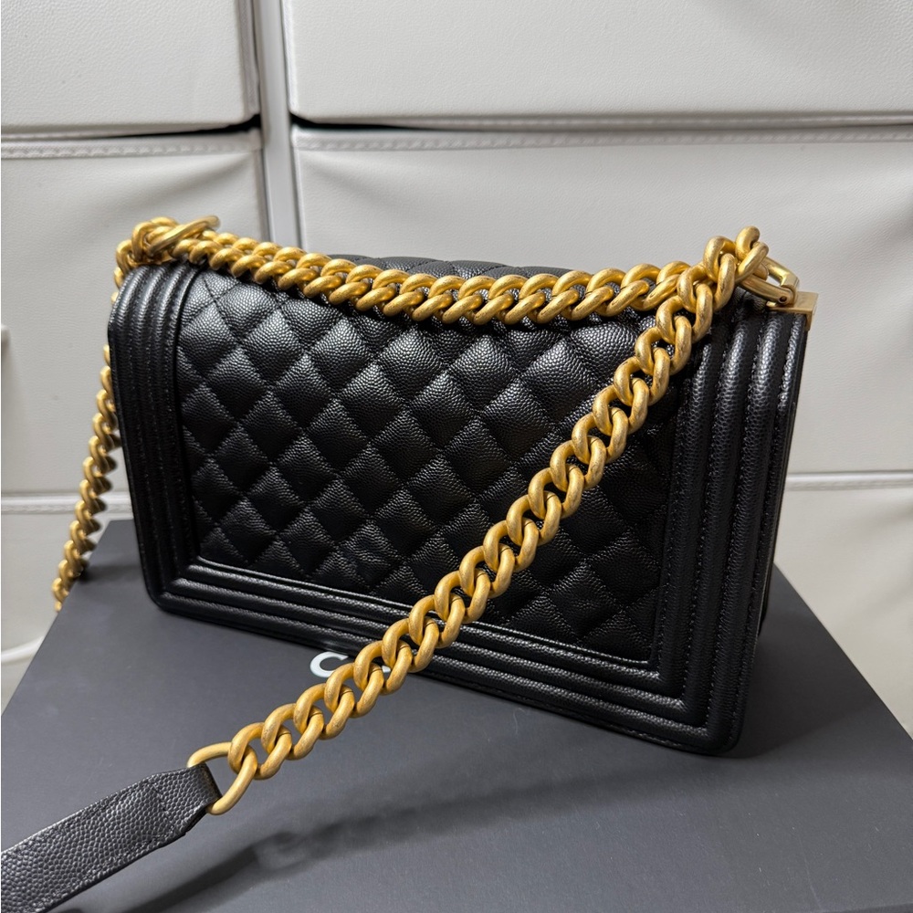 Chanel Black Quilted Leather Boy Bag - Picture 5 of 15